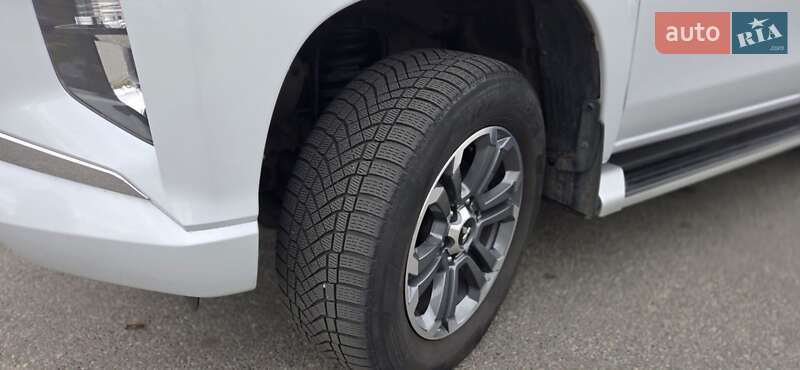 Пікап Mitsubishi L 200 2019 в Києві