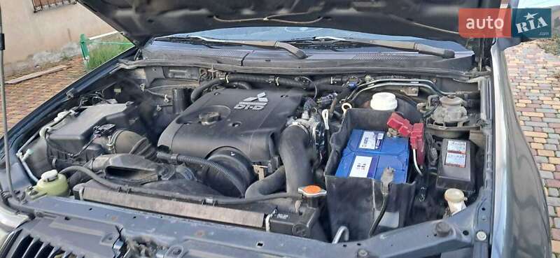 Пикап Mitsubishi L 200 2008 в Одессе фото 3 Пикап Mitsubishi L 200 2008 в Одессе