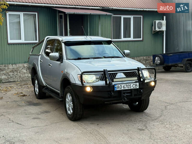 Пикап Mitsubishi L 200 2008 в 
