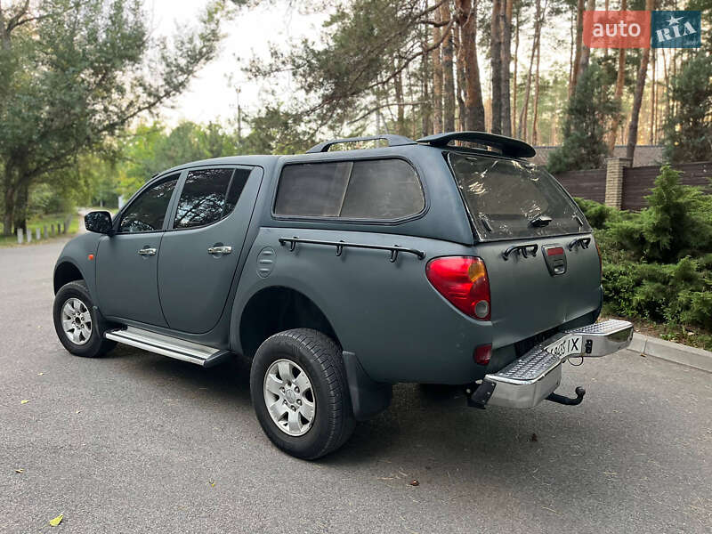 Пикап Mitsubishi L 200 2007 в Новомосковске фото 10 Пикап Mitsubishi L 200 2007 в Новомосковске