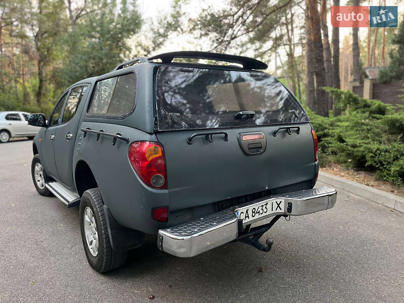 Пикап Mitsubishi L 200 2007 в Новомосковске фото 12 Пикап Mitsubishi L 200 2007 в Новомосковске
