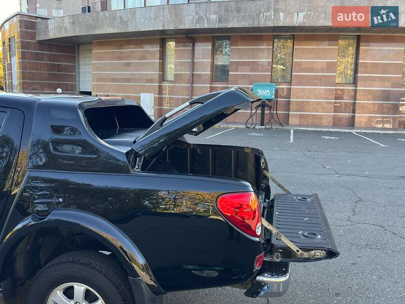 Пикап Mitsubishi L 200 2007 в Одессе фото 9 Пикап Mitsubishi L 200 2007 в Одессе