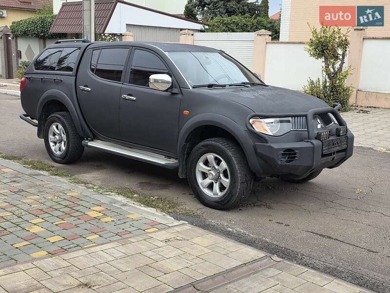 Пикап Mitsubishi L 200 2007 в Одессе фото 5 Пикап Mitsubishi L 200 2007 в Одессе