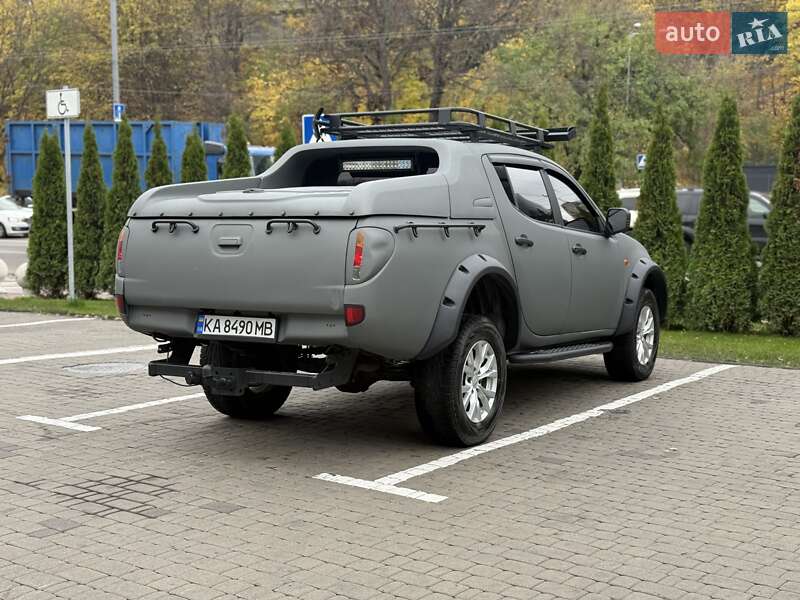 Пикап Mitsubishi L 200 2007 в Киеве фото 7 Пикап Mitsubishi L 200 2007 в Киеве