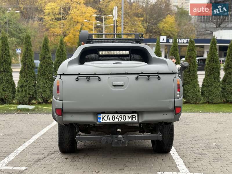 Пикап Mitsubishi L 200 2007 в Киеве фото 8 Пикап Mitsubishi L 200 2007 в Киеве