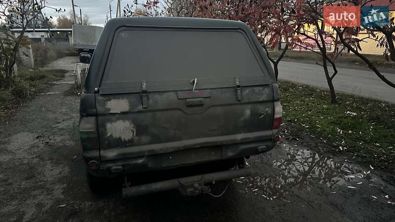 Пикап Mitsubishi L 200 2003 в Славянске