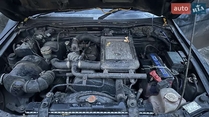 Пикап Mitsubishi L 200 2003 в Славянске