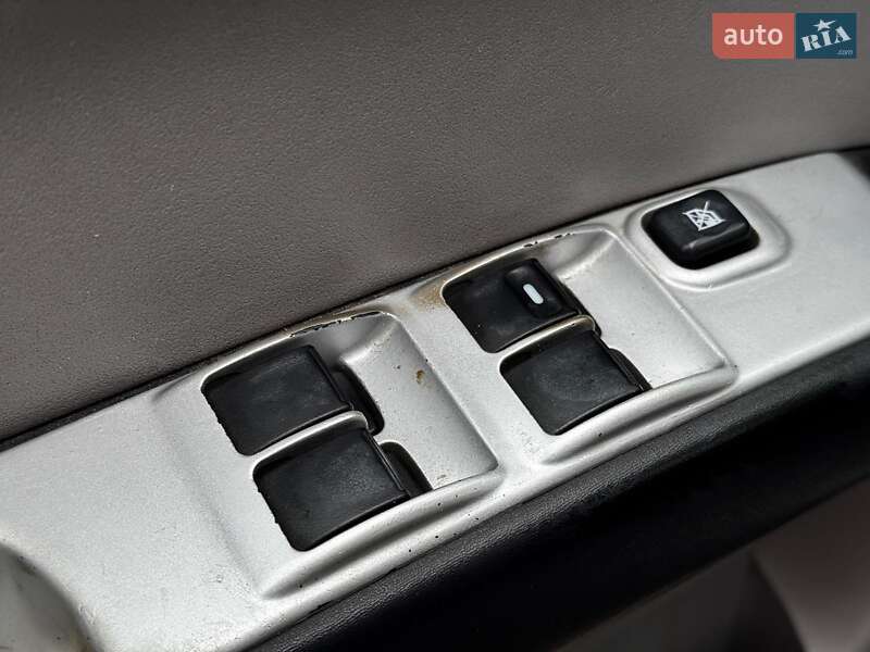 Пікап Mitsubishi L 200 2009 в Харкові фото 10 Пікап Mitsubishi L 200 2009 в Харкові
