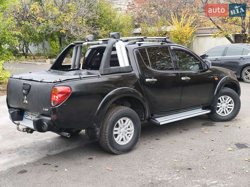 Пікап Mitsubishi L 200 2009 в Одесі фото 7 Пікап Mitsubishi L 200 2009 в Одесі