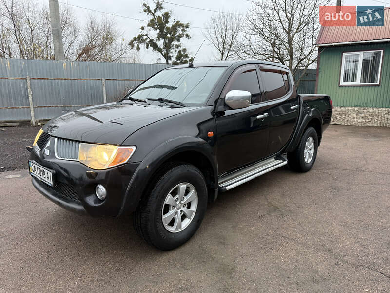 Пікап Mitsubishi L 200 2008 в Житомирі