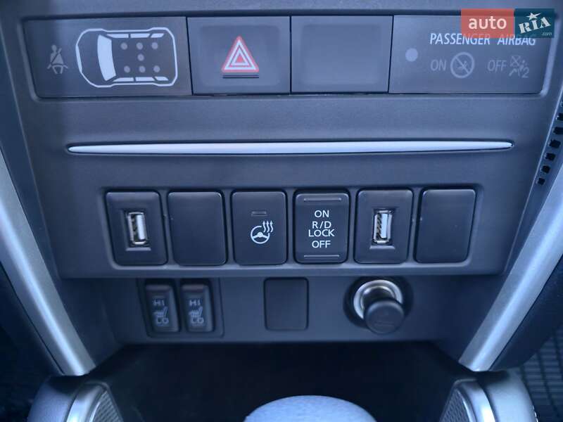 Пікап Mitsubishi L 200 2024 в Олександрії фото 24 Пікап Mitsubishi L 200 2024 в Олександрії