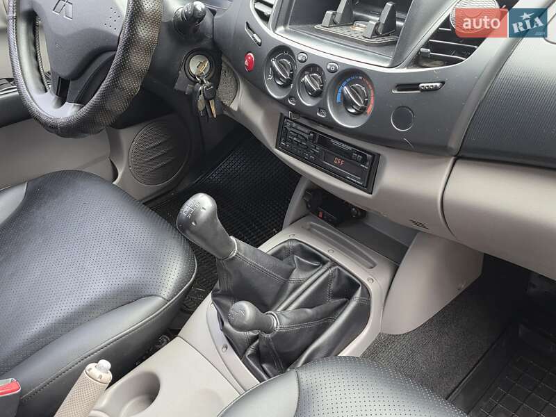Пікап Mitsubishi L 200 2007 в Одесі