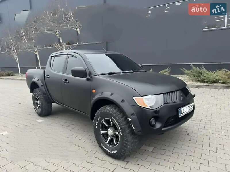 Mitsubishi L 200 1985