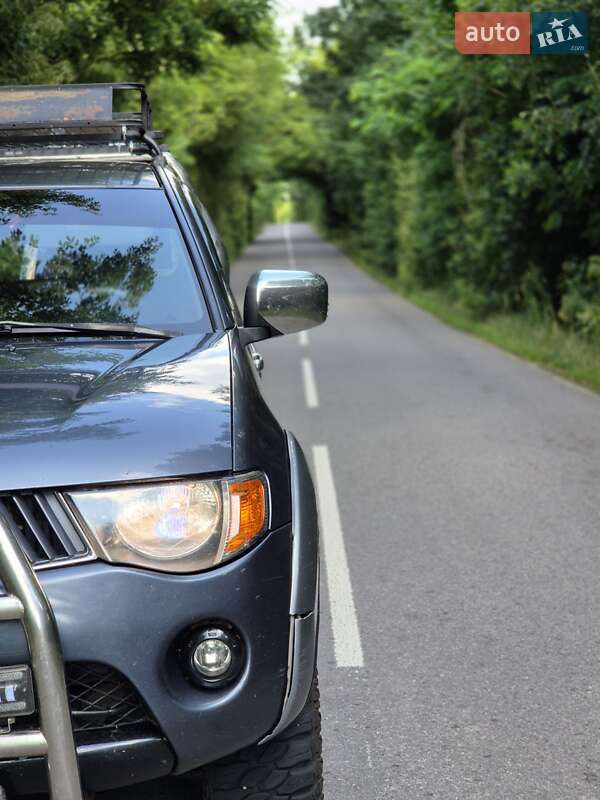 Пикап Mitsubishi L 200 2008 в Чернигове фото 4 Пикап Mitsubishi L 200 2008 в Чернигове