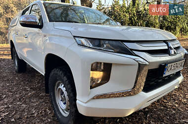 Пикап Mitsubishi L 200 2019 в Киеве