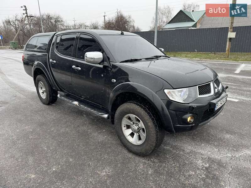 Пікап Mitsubishi L 200 2013 в Лохвиці фото 4 Пікап Mitsubishi L 200 2013 в Лохвиці
