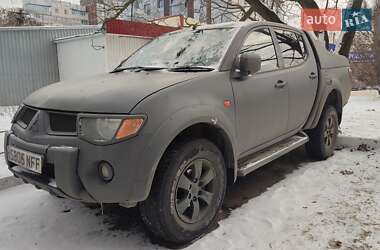 Пикап Mitsubishi L 200 2006 в Херсоне