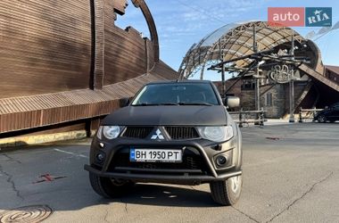 Пикап Mitsubishi L 200 2011 в Одессе