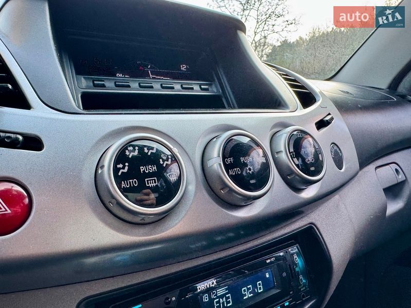 Пикап Mitsubishi L 200 2011 в Одессе