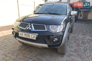 Пикап Mitsubishi L 200 2011 в Харькове