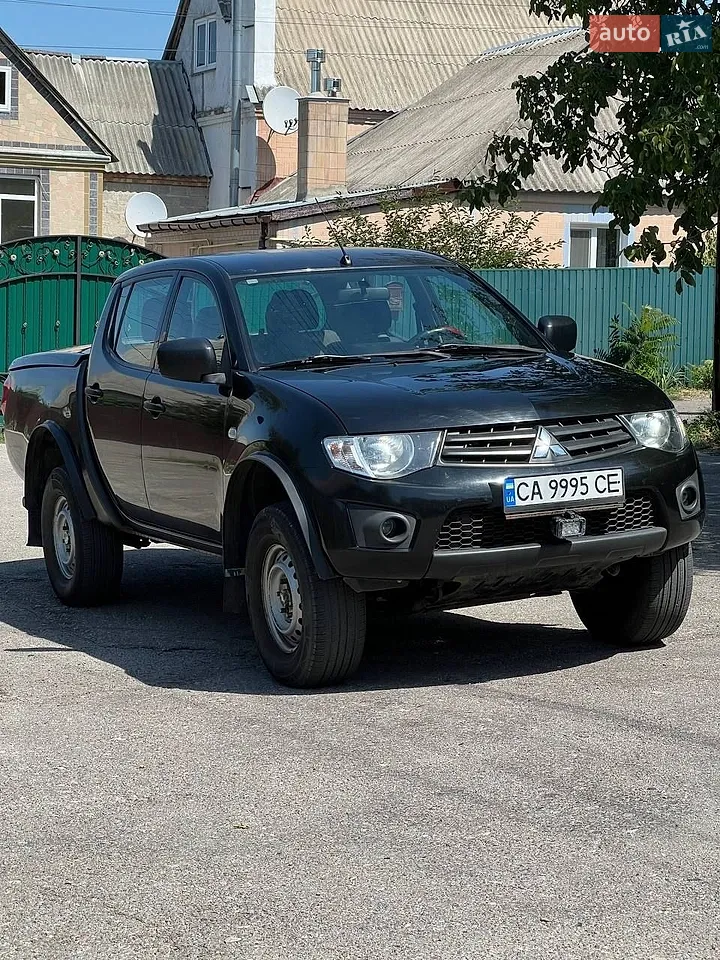 2012 Mitsubishi L200 - мініатюра 18