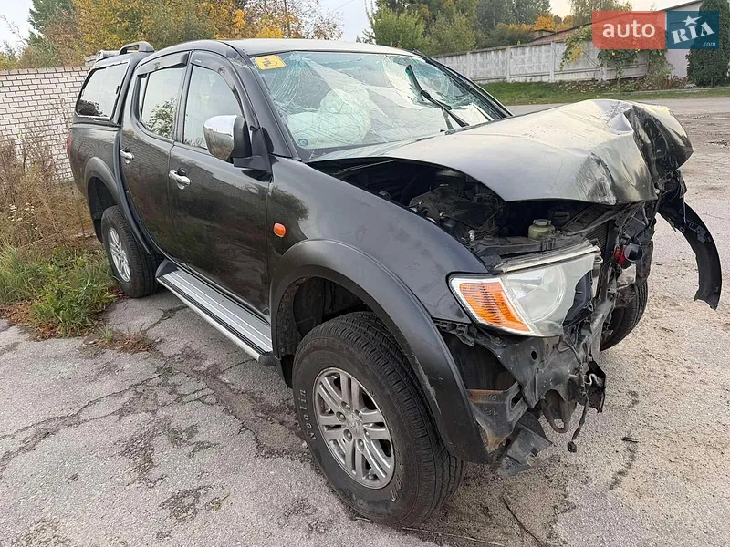 Mitsubishi L 200