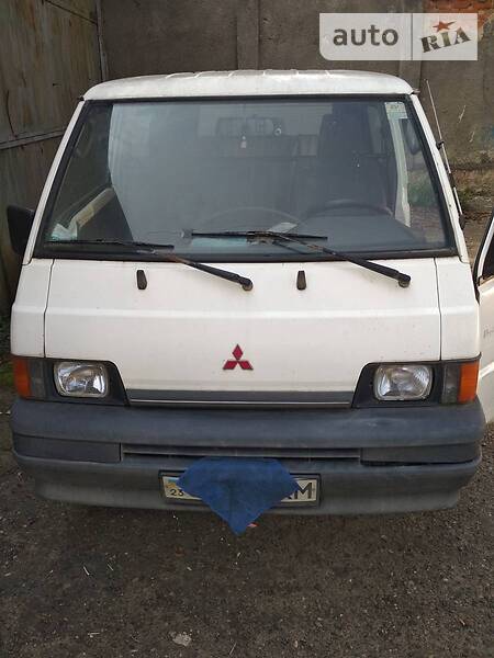 Mitsubishi L 300 груз-пасс