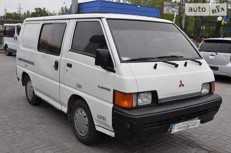 Мінівен Mitsubishi L 300 1996 в Миколаєві