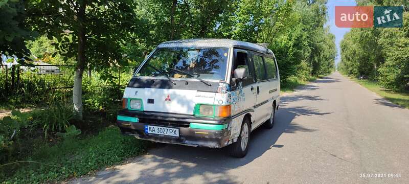 Мінівен Mitsubishi L 300 1995 в Калинівці