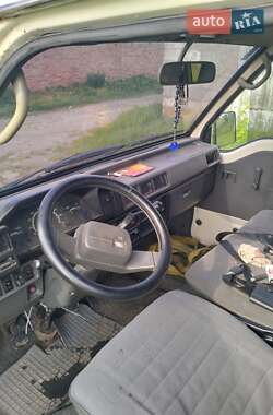 Минивэн Mitsubishi L 300 1996 в 
