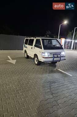 Минивэн Mitsubishi L 300 1998 в Киеве