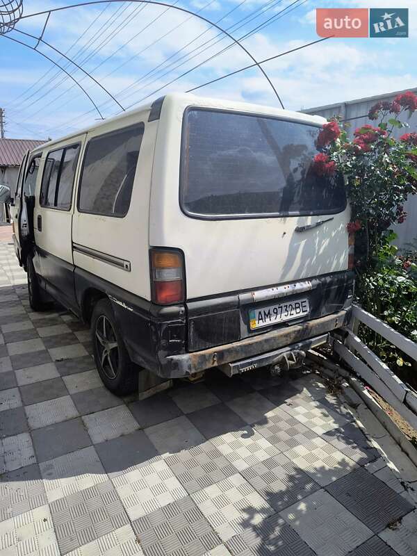 Минивэн Mitsubishi L 300 1991 в Бердичеве