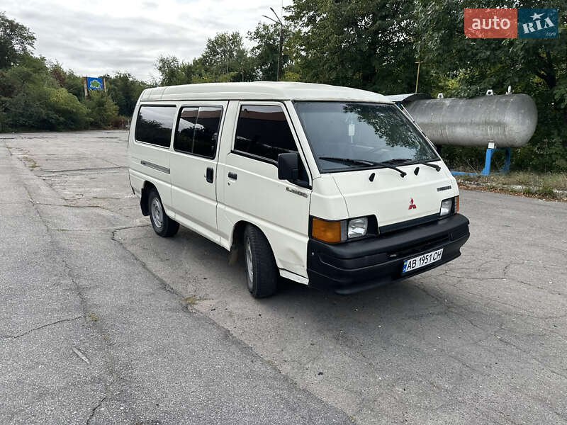 Мінівен Mitsubishi L 300 1993 в Жмеринці