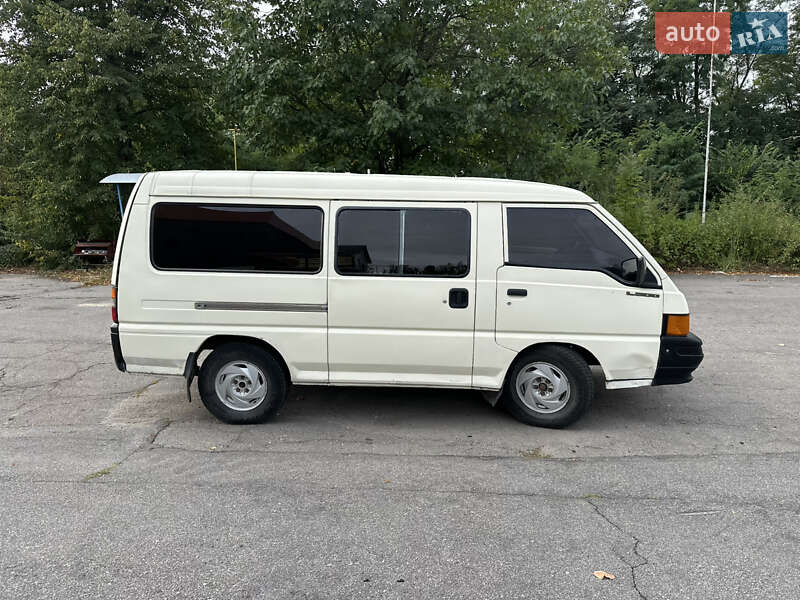 Мінівен Mitsubishi L 300 1993 в Жмеринці