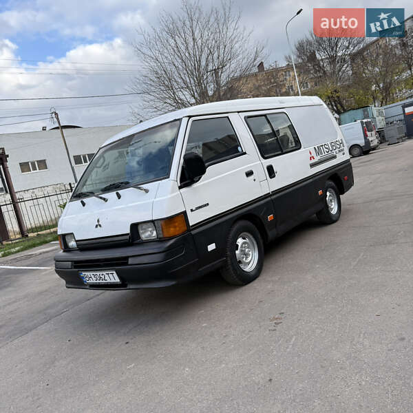 Минивэн Mitsubishi L 300 1995 в Одессе фото 2 Минивэн Mitsubishi L 300 1995 в Одессе
