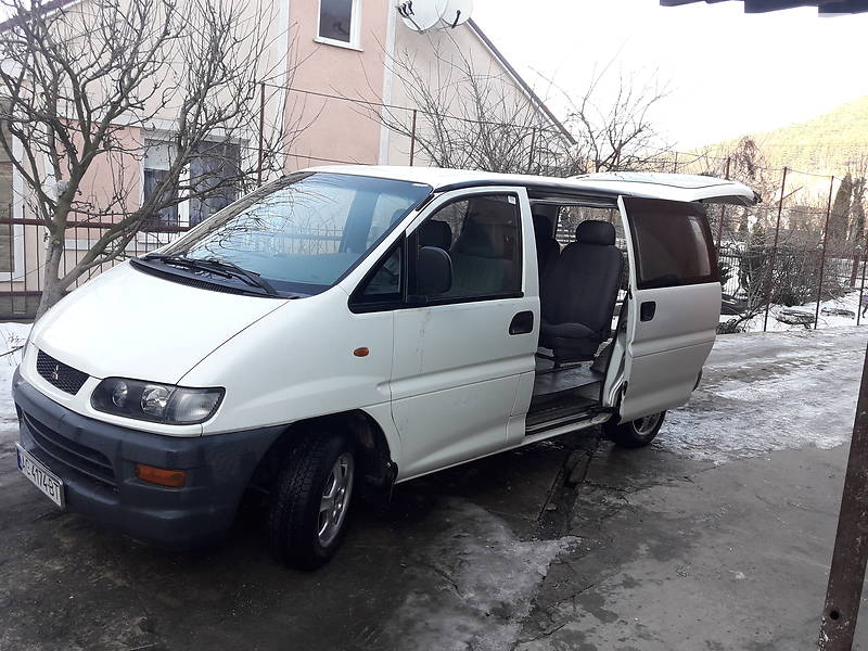 Минивэн Mitsubishi L 400 2000 в Кременце