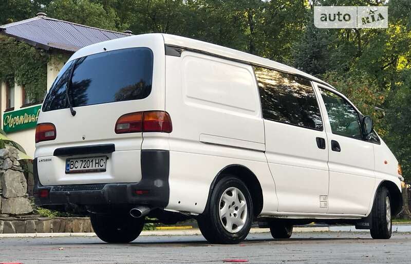Грузопассажирский фургон Mitsubishi L 400 1997 в Дрогобыче