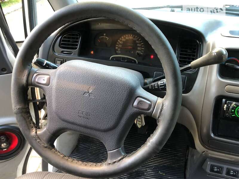 Грузопассажирский фургон Mitsubishi L 400 1997 в Дрогобыче