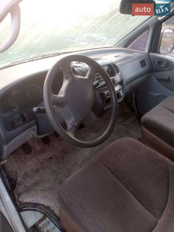 Минивэн Mitsubishi L 400 1997 в Дубечно