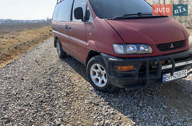 Минивэн Mitsubishi L 400 1998 в 