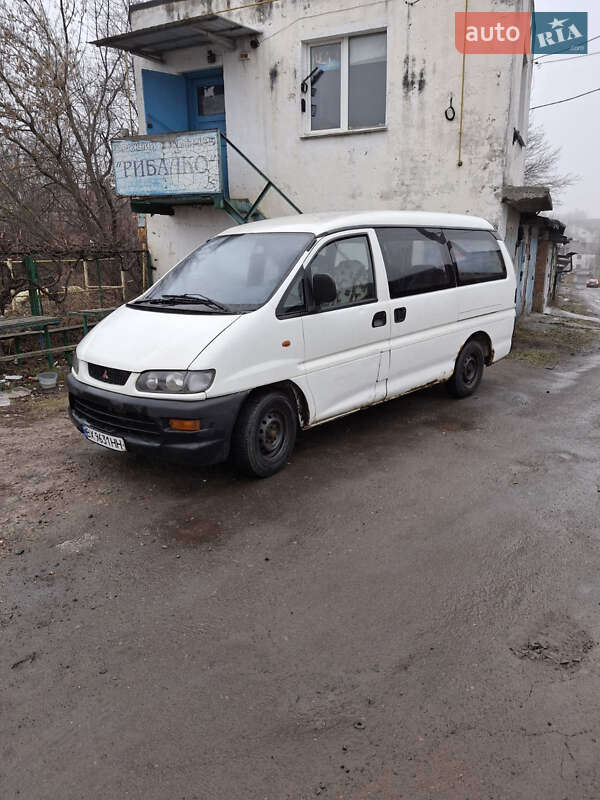 Mitsubishi L 400 1999