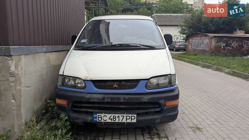 Mitsubishi L 400 1999