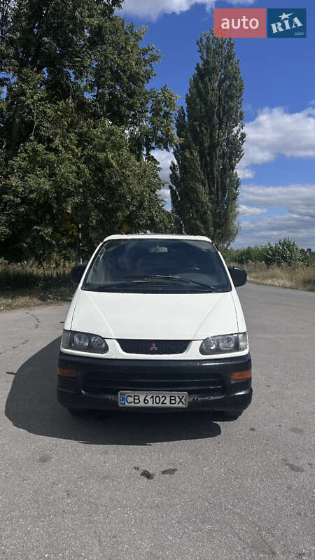 Минивэн Mitsubishi L 400 2000 в 