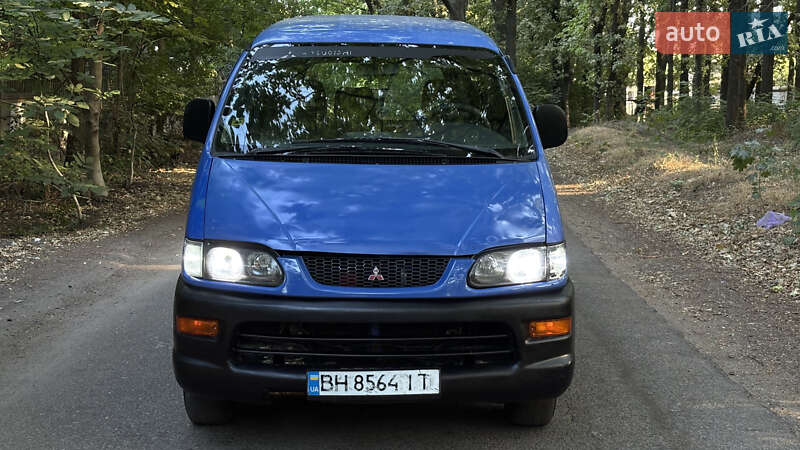 Грузовой фургон Mitsubishi L 400 2000 в Одессе