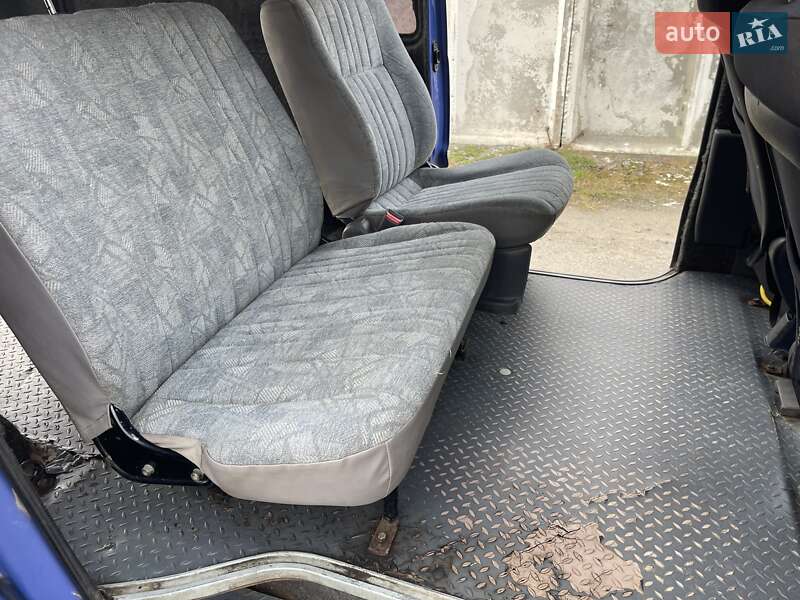 Минивэн Mitsubishi L 400 2002 в Сумах фото 17 Минивэн Mitsubishi L 400 2002 в Сумах