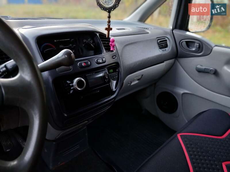 Минивэн Mitsubishi L 400 1999 в Стебнику