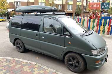Мінівен Mitsubishi L 400 2000 в Конотопі