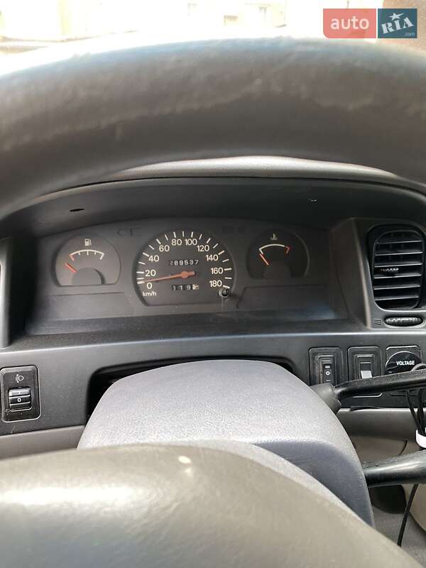 Минивэн Mitsubishi L 400 2000 в Конотопе