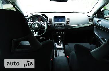 Седан Mitsubishi Lancer Evolution 2009 в 