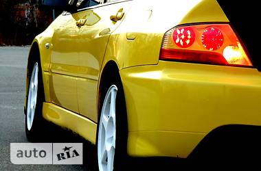 Седан Mitsubishi Lancer Evolution 2004 в 